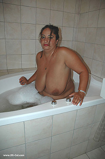 Bathing Boobies pic #3